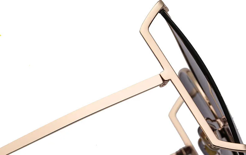 

2021 New Brand Pearls Half Round Sunglasses Women Fashion Big Frame Gradient Sun Glasses Female Oculos Unisex Eyewear