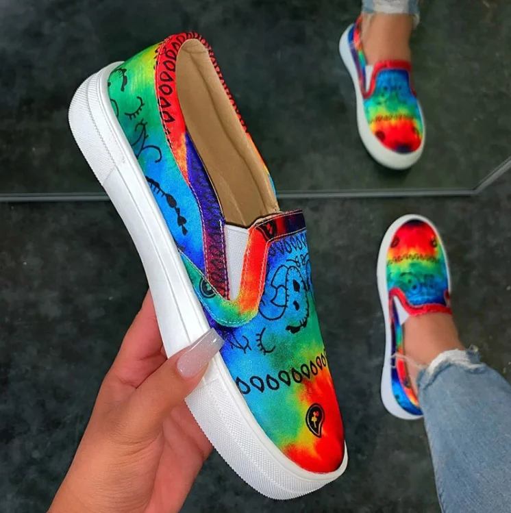 Весенняя женская обувь на плоской подошве Кроссовки платформе Слипоны Кожаные