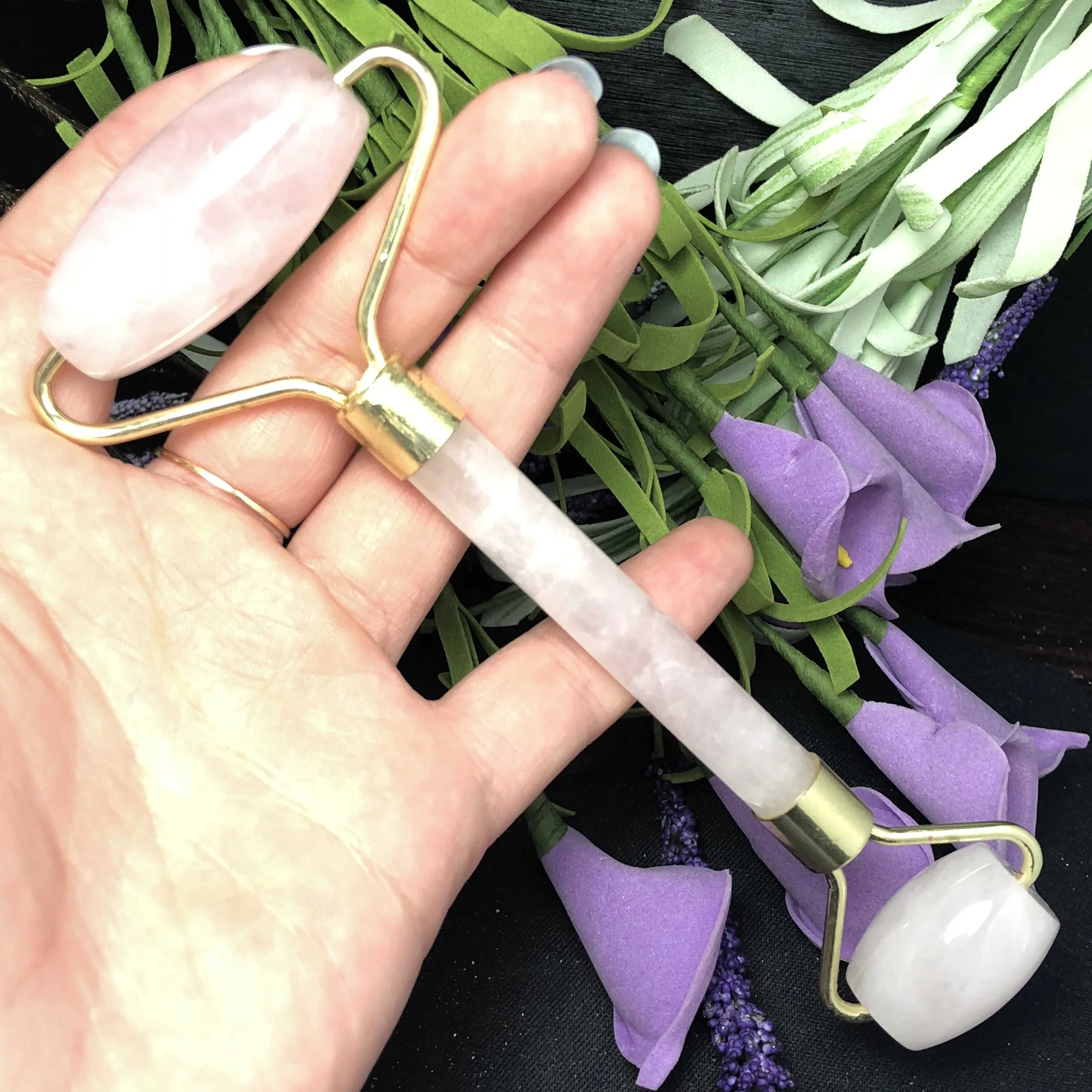 Натуральный кристалл делает двойную головку массажной палкой Женский