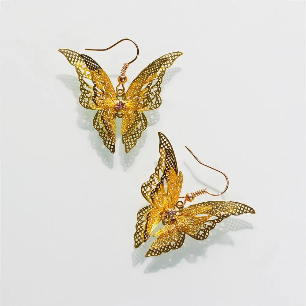 

Women Fine Carved The Butterfly Earrings Vivid Three-Dimensional Dynamic, Good Luck With Delicate Do Manual Work Is Suitable For