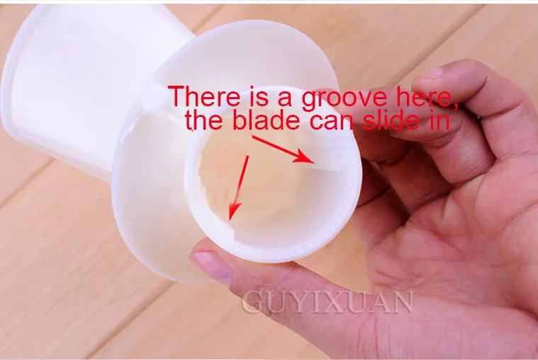 Hand shake Small Juicer Household Multifunction Soy milk fruit orange juicer Mini Manual Meat grinder