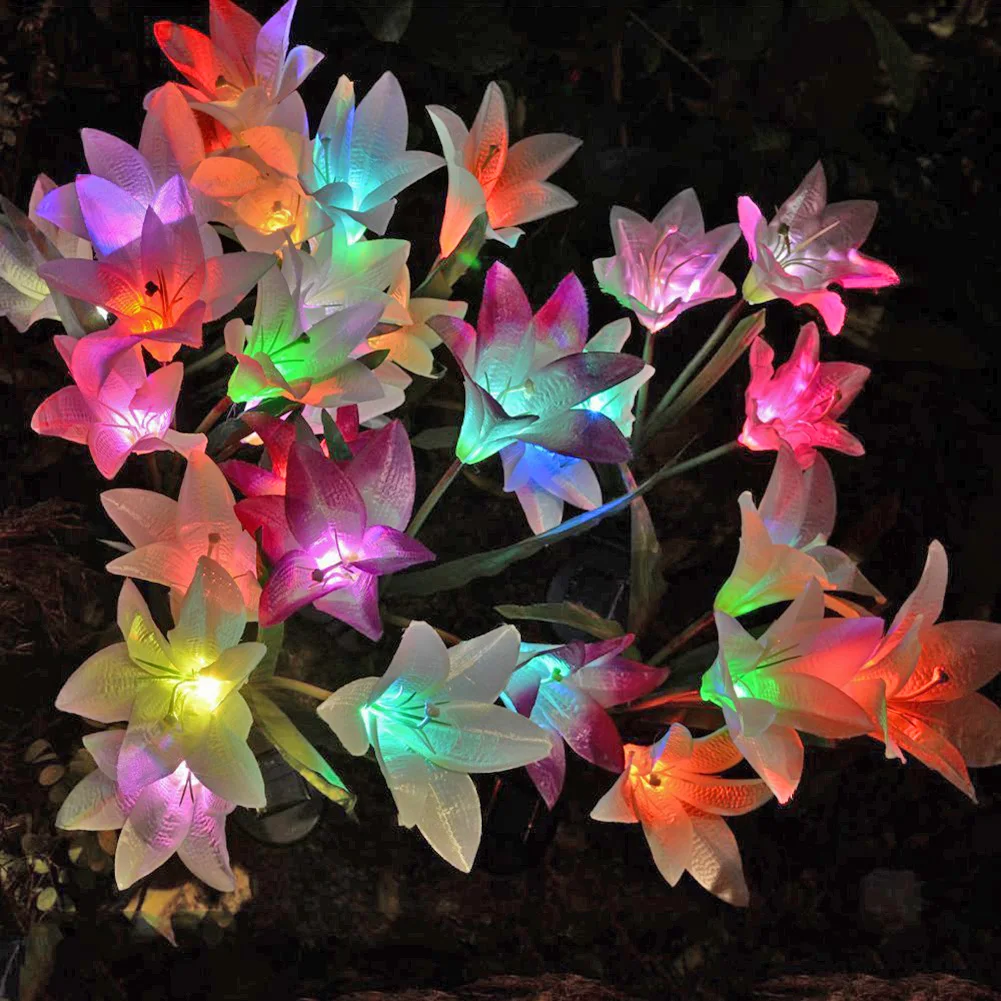 

Светодиодный светильник на солнечной батарее, декоративное освещение в виде цветка лилии для украшения дома, сада, газона, водонепроницаем...