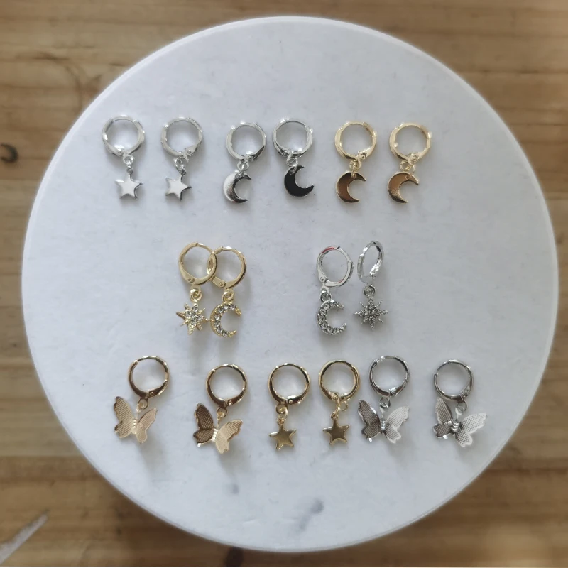 

8 Pairs Trendy Gold Butterfly Earrings Set Rhinestone Cross Star Moon Pendants Drop Earrings for Women Jewelry Accessories 2021