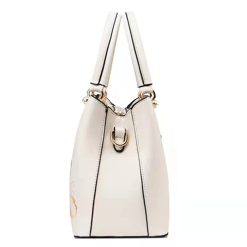 2021 new fashion handbag large capacity embroidered mother bag shoulder messenger bag