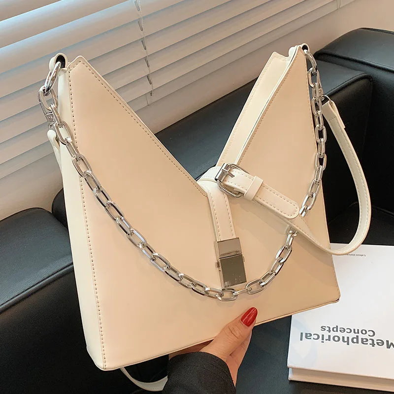 

Роскошные брендовые сумки на плечо для женщин, новинка 2021, большая сумка через плечо с V-образным вырезом и цепочкой, Классическая Брендовая ...