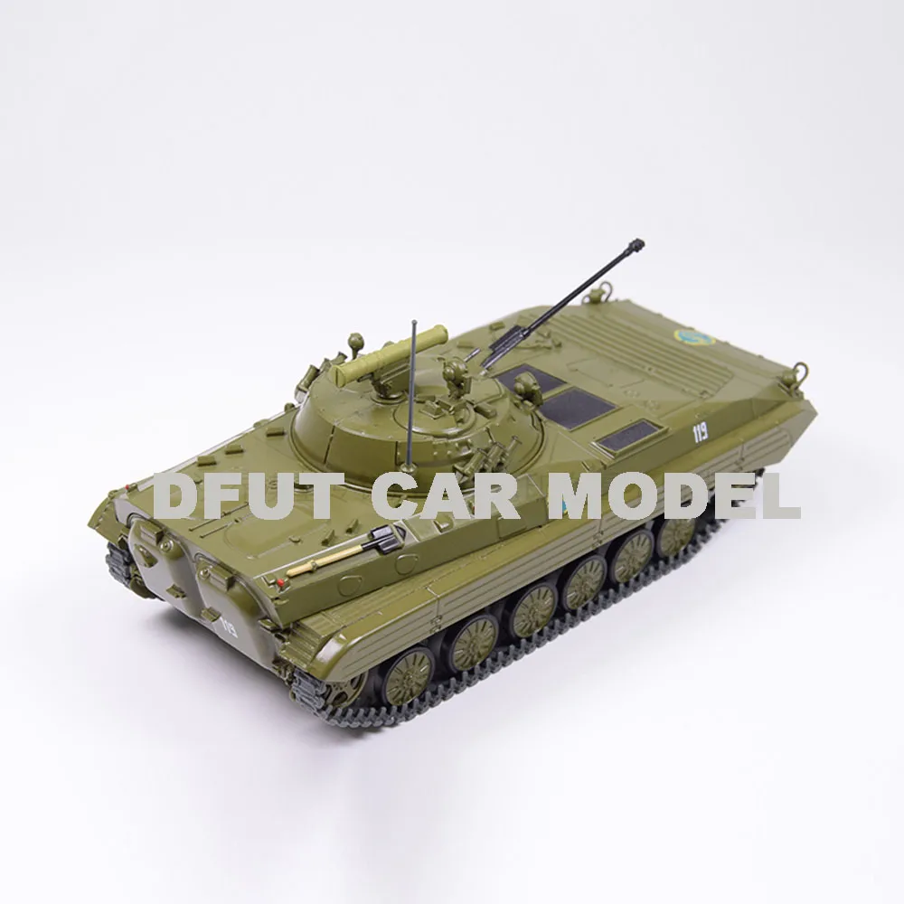 Масштаб 1:43 сплав игрушка бак модель детская автомобиль оригинал авторизованный