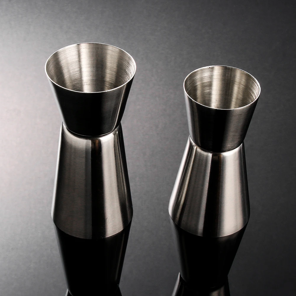 

15/30ml or 25/50ml Stainless Steel Cocktail Shaker Measure Cup Dual Shot Drink Spirit Measure Jigger Kitchen Gadgets