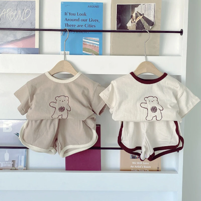 

XINYOU 2021 Summer newborn Tiny Cotton Clothes Set For Children Boys Baby Girls T-shirt Fashion kawaii Bear tshirt Teen Tee Tops