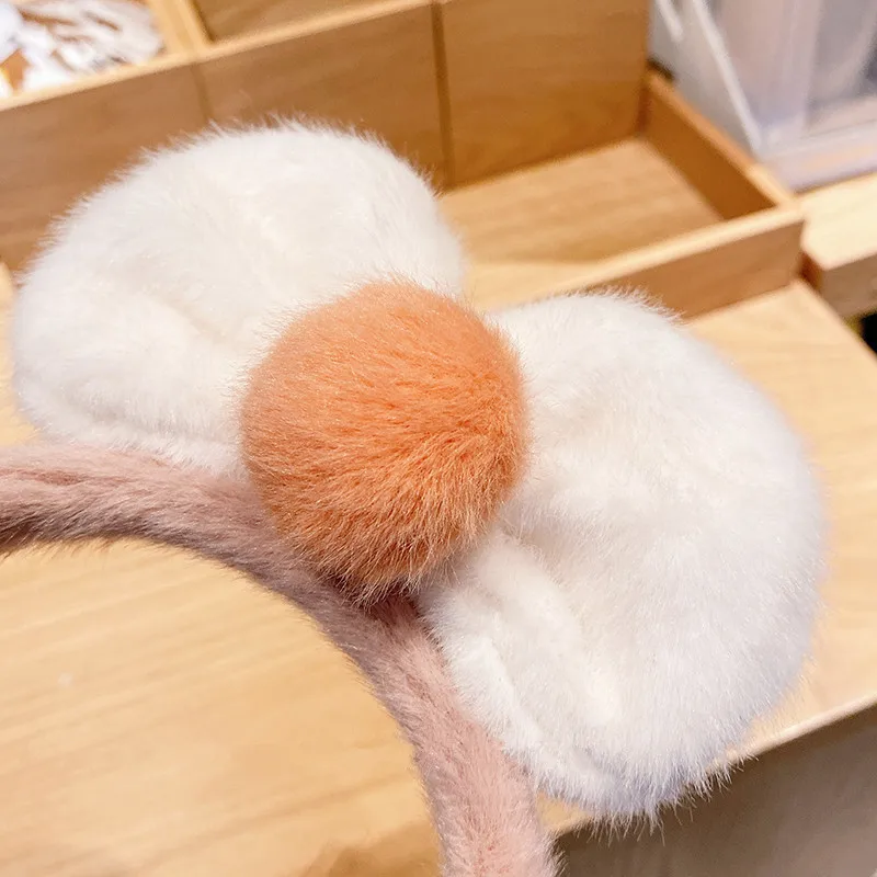 Милые аксессуары для волос DIY женского лица мытья кистей макияжа плюшевые