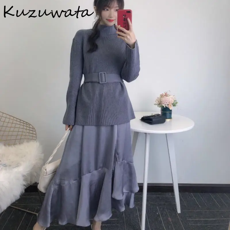 Женский однотонный костюм из 2 предметов свитер с высоким воротником на завязках