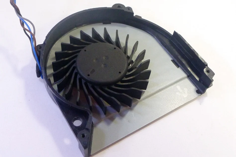 

CPU Cooling Laptop Fan For HP Envy 15 15T 15-3000 15-3200 15-3202tx 15-3000TX Intel 668827-001 KSB0505HB-BE24