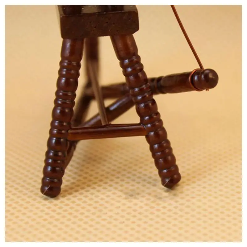 1:12 весы Кукольный дом миниатюрная ручная наматывающая машина деревянная прялка