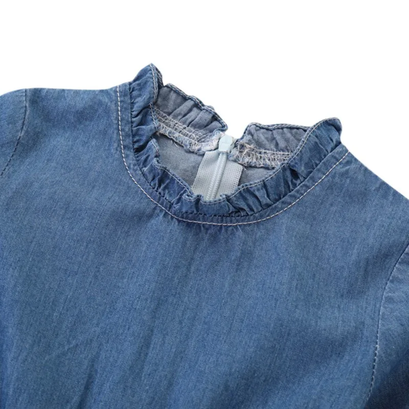 Повседневное джинсовое платье с длинными расклешенными рукавами для маленьких