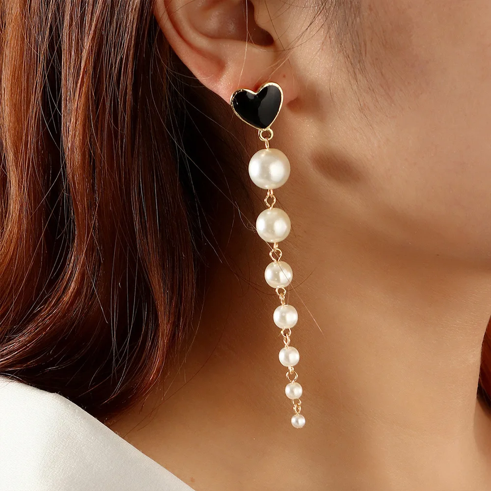 

Romantic Temperament White Imitation Pearl Black Love Heart Pendant Earrings Eardrops Women's Ear Ornaments Jewelry Accessories