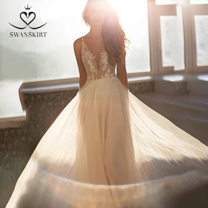 Свадебное платье из фатина с аппликацией феи сванюбочка HZ41 светильник блестки