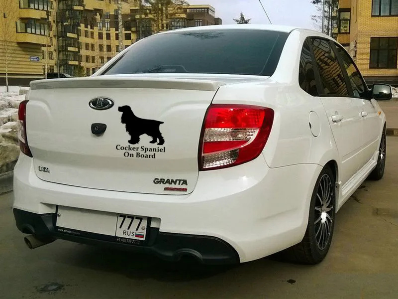 Кокер-спаниель на доске для Авто/бампера/окна виниловая наклейка наклейки DIY