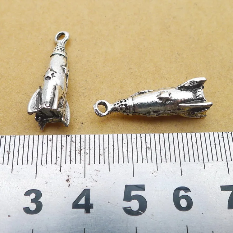 

LY401 7 * 24mm 3.8G Alloy Missile Rocket Ornament Accessories DIY charm Pendant 25 Pcs/Bag