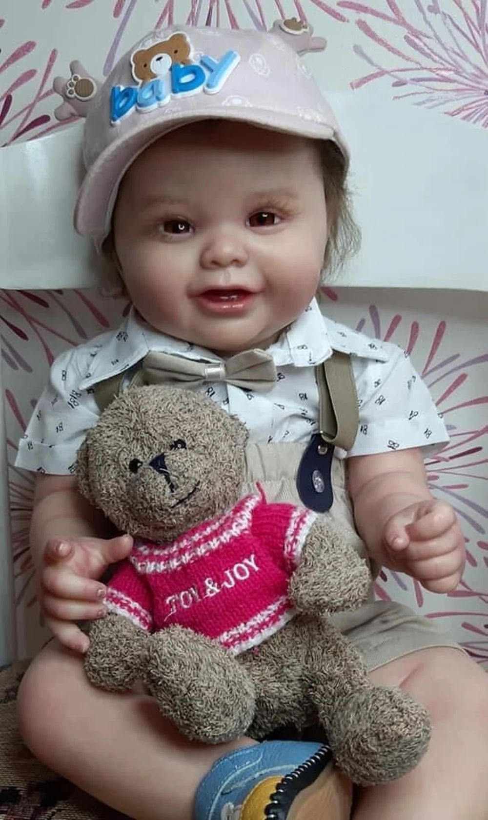 

Кукла реборн, 60 см, малыш, медведь Коди, Реалистичная 3d-живопись с видимыми венами, укорененные волосы, кукла высокого качества, рождественск...