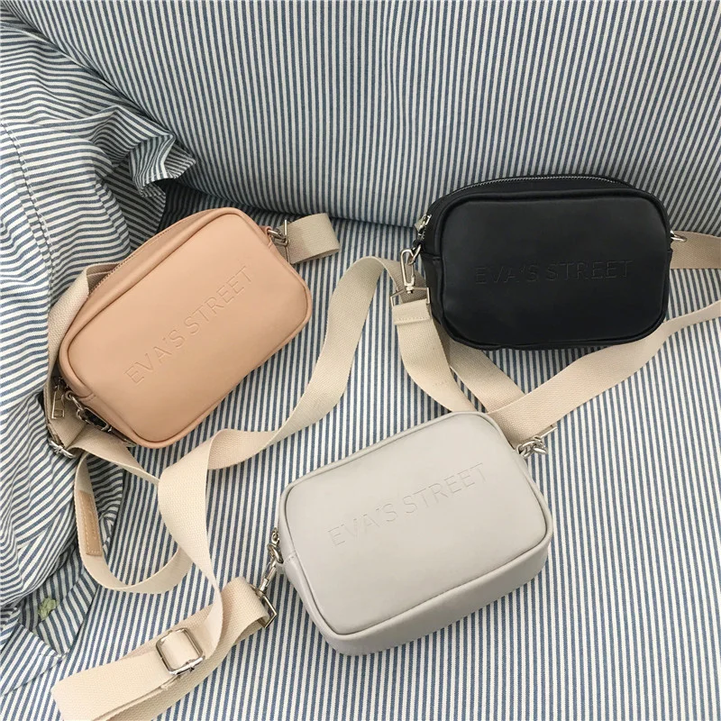 

2021 Wide Strap Mini Leather Shoulder Bag Women Simple Messenger Bags Female Small Square Bag Fashion Mobile Phone Crossbody Bag