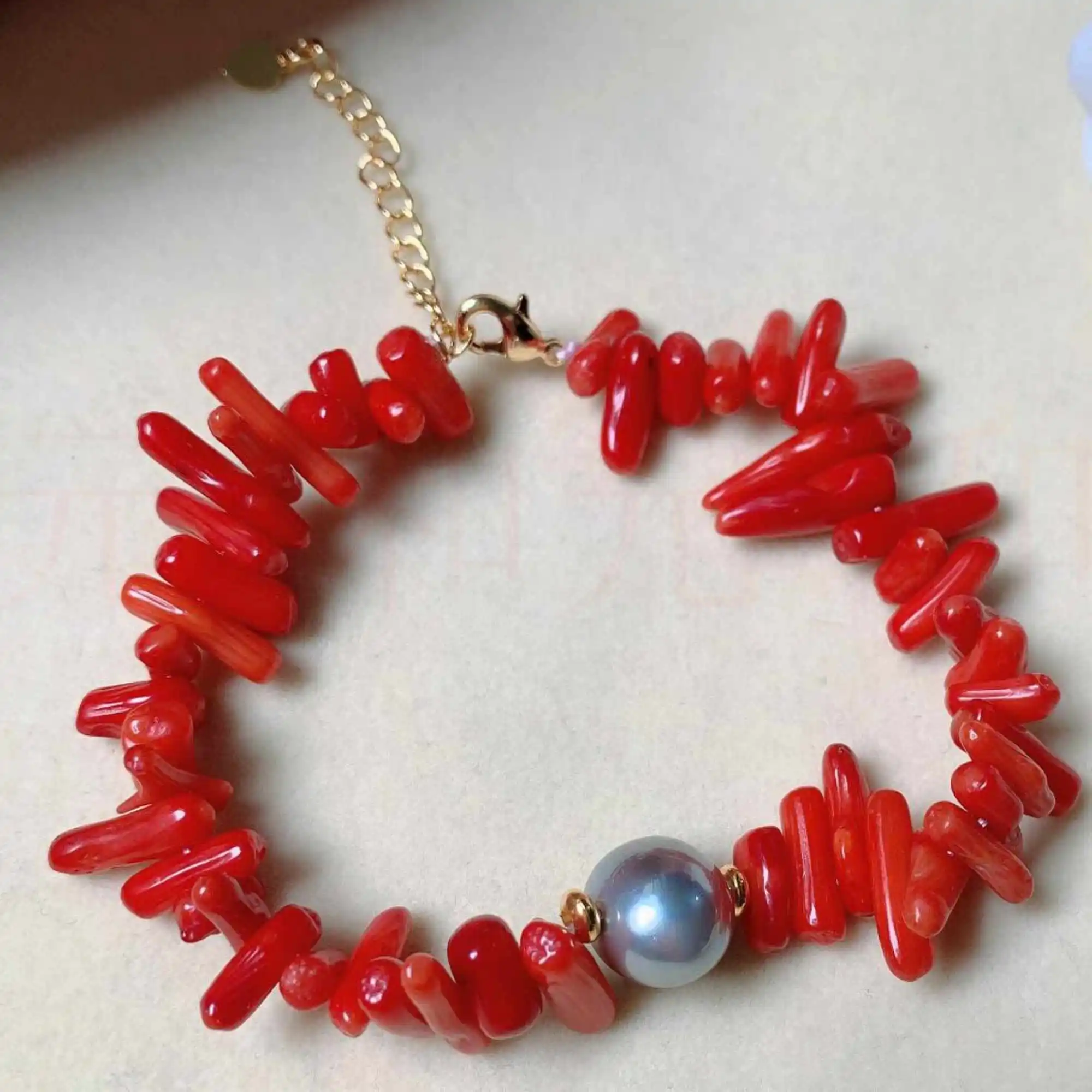 

Fashion white round shell pearl Red Coral Gold bracelet gift Meditation Gift Dark Matter Calming All Saints' Day Lucky Mental