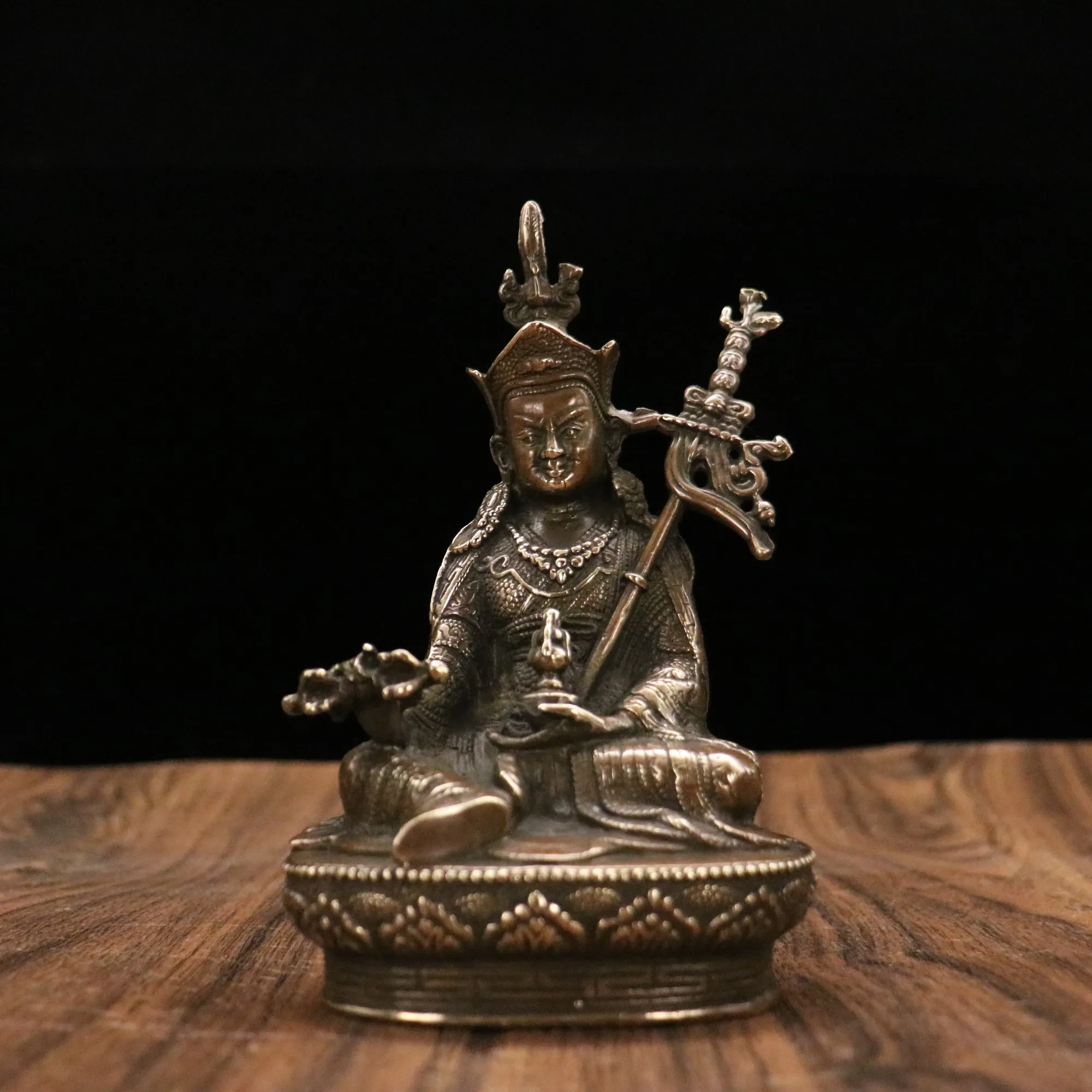 

6" Tibetan Temple Collection Old Bronze Padmasambhava Tibetan Buddha lotus platform Sitting Buddha Town house Exorcism ward off