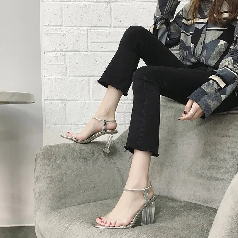 Женские босоножки прозрачные на очень высоком каблуке Модные Простые сандалии