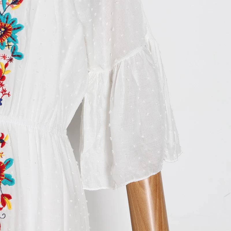 TWOTWINSTYLE винтажные платья с вышивкой женское платье круглым вырезом и