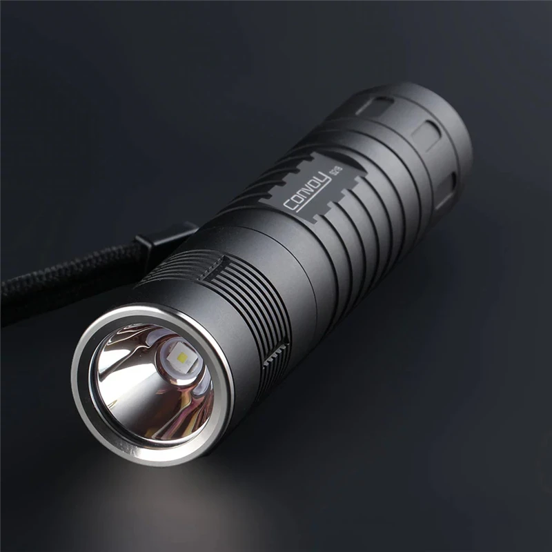 Prezzo Convoglio S21B Con KW CULPM1.TG 6A Driver Forte Torcia A LED 12 Gruppi Versione 21700 Torcia Lampada Di Emergenza Lanterna Faretto