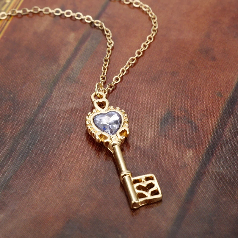 Rhinestone Jewelry Tsukino Usagi Romantic Love Crystal Heart Key Shiny Ladies Pendant Necklace Female Accessories | Украшения и