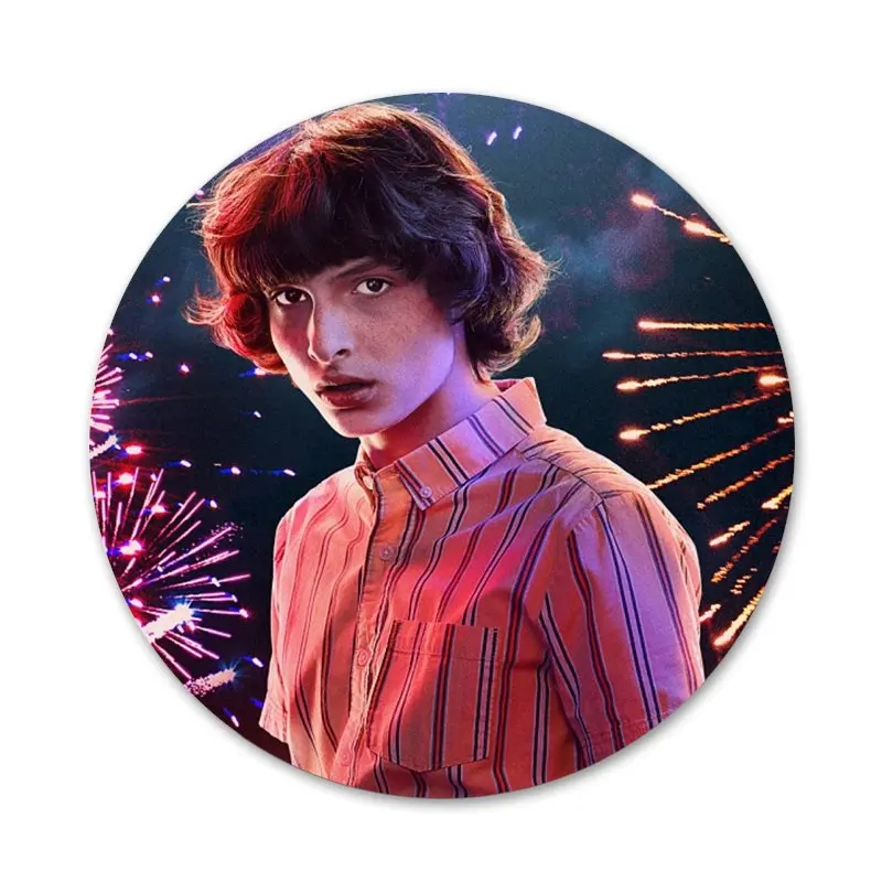 

Yinuoda Finn Wolfhard Stranger Things season 3 Icons Pins Badge Decoration Brooches Metal Badges For Backpack Decoration 58mm