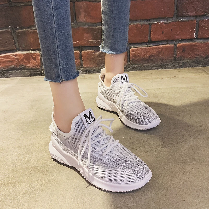 

Sneakers Women Shoes Breathable Mesh Knit Flying Line White Women Sneakers Designer Woman Shoes Runway Shoes Platform Sneakers