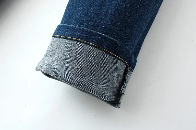 

Plus Size Women's Light Blue Jeans Casual Slim Vintage Embroidery Denim Pants