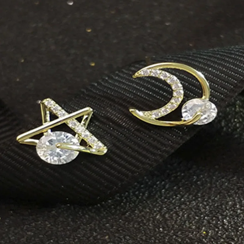 

Milangirl Fashion Bling Iced Out Shiny Rhinestone Crystal Earrings Minimalist Crescent Moon Star Stud Earrings for Women Girls