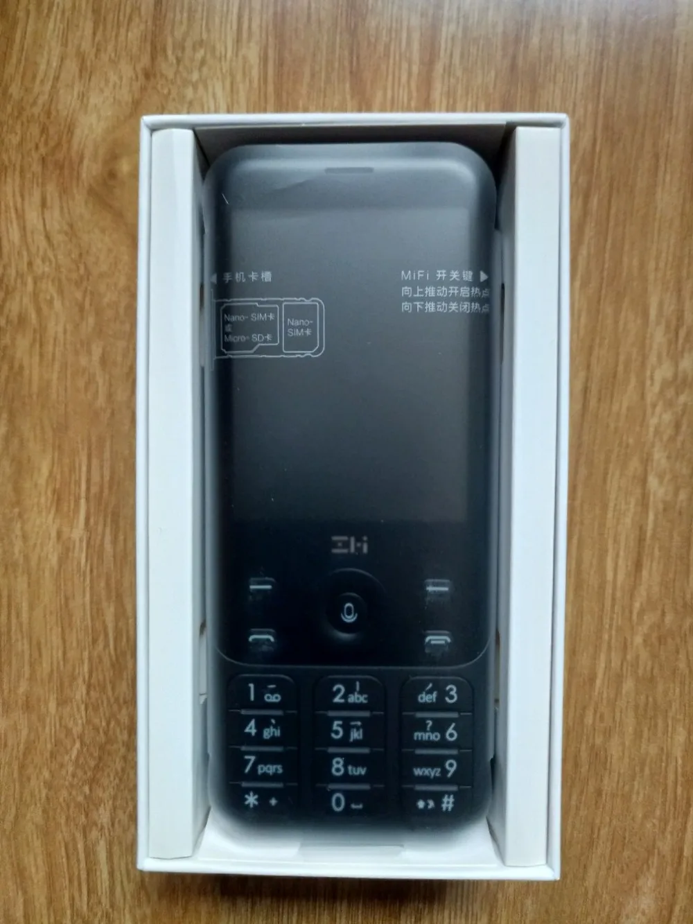 Xiaomi youpin ZMI Z1 4G Network Wifi Multi-user Hotspot Sharing 5000mAh Power Bank Feature