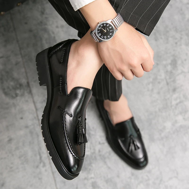 Мокасины мужские кожаные VUSUVON с кисточками Нескользящие повседневные 2020 | Обувь