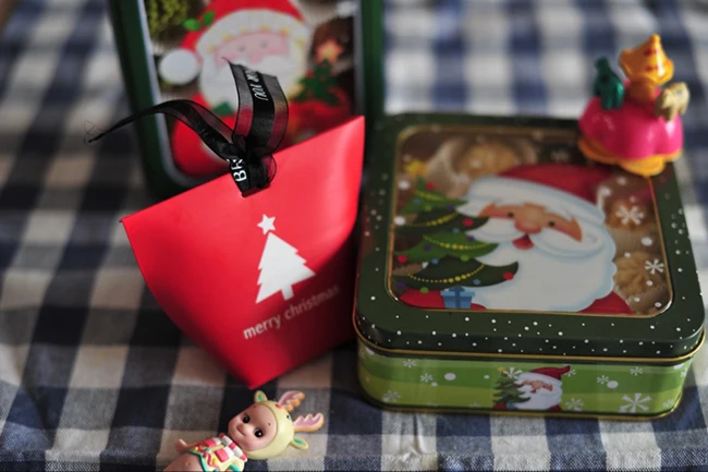 Exquisite Christmas Gift Box Open Window Transparent Rectangular Tin Biscuit Baking Packaging | Дом и сад