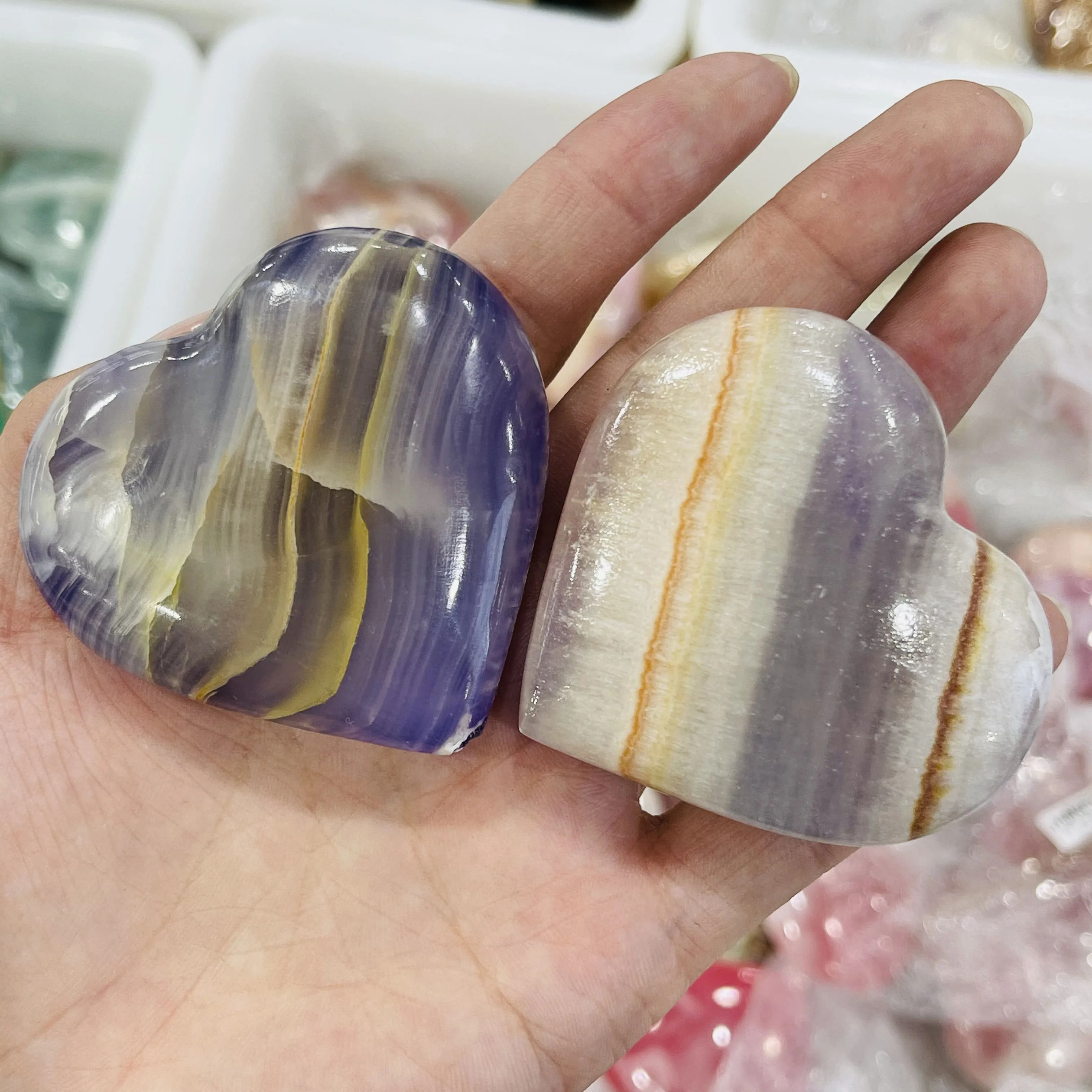 

Natural Dyeing Turic Heart Reiki Healing Crystal Stone Home Decor
