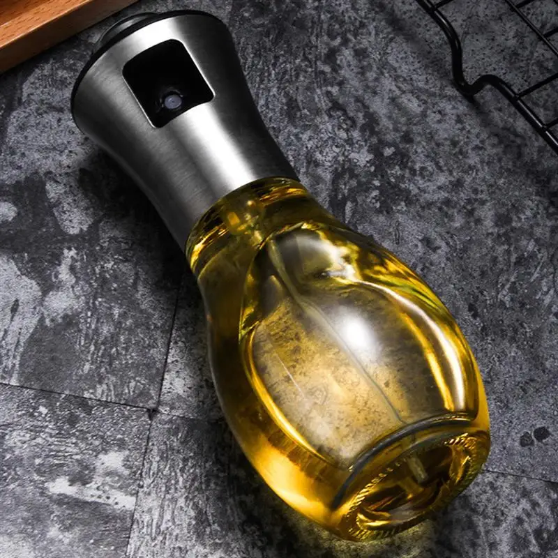 

Kitchen Tool 304 Stainless Steel Oil Sprayer 200ml Refillable Olive Oil Dispenser Bottle Sprayer For BBQ, Grilling And Roasting