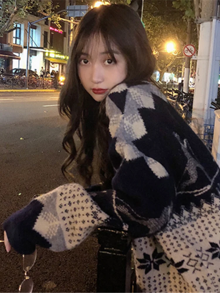 

Hong Kong Wind Pullover Women's Autumn and Winter Student Loose Korean Ins Idle Outerwear O-Neck Top