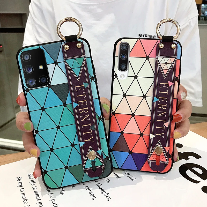 Мягкий силиконовый чехол с ремешком на запястье для Samsung A71 A51 A50 A70 A30s A50s A30 A20