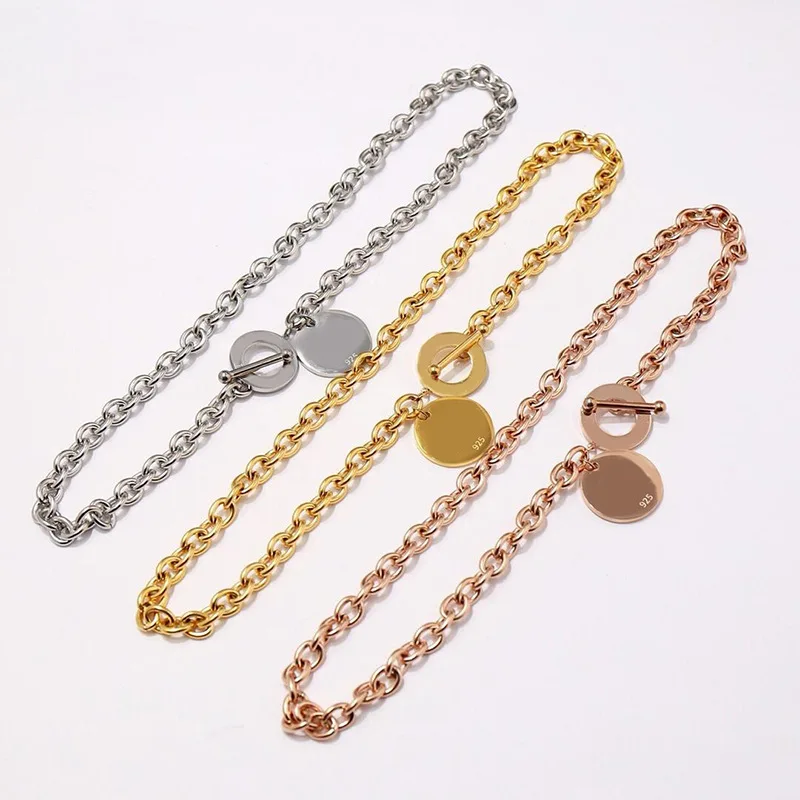 

Punk Style Heart Charms Women Necklace Hot Street Fashion Heavy Metallic Luxury Rose Gold Color Titanium SteelStatement Necklace