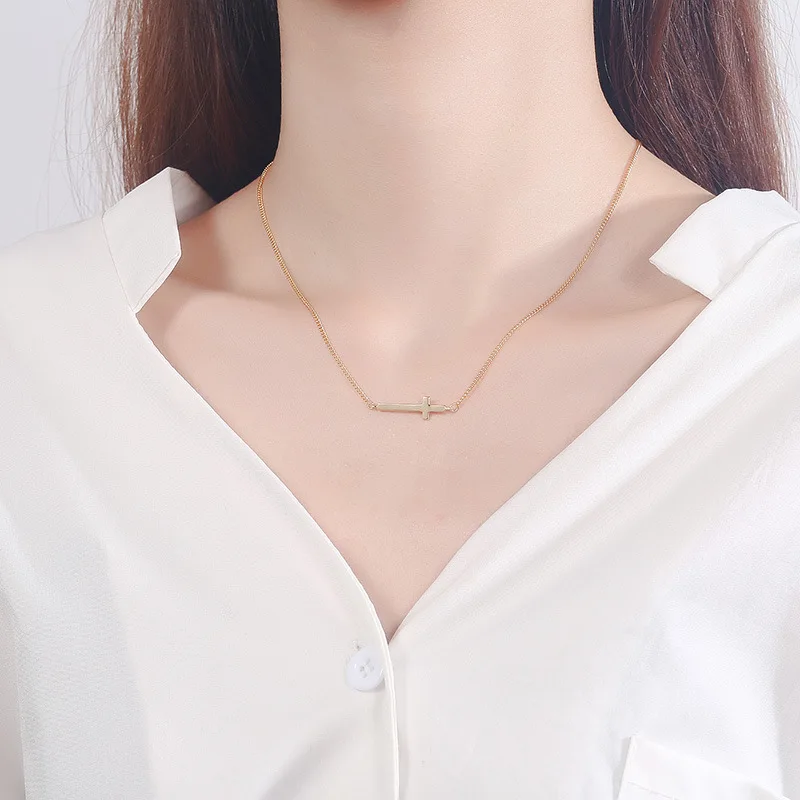 

Romantic Fashion Style S925 Sterling Silver Choker Necklace INS Cross Collarbone Chain Fine Jewelry Women