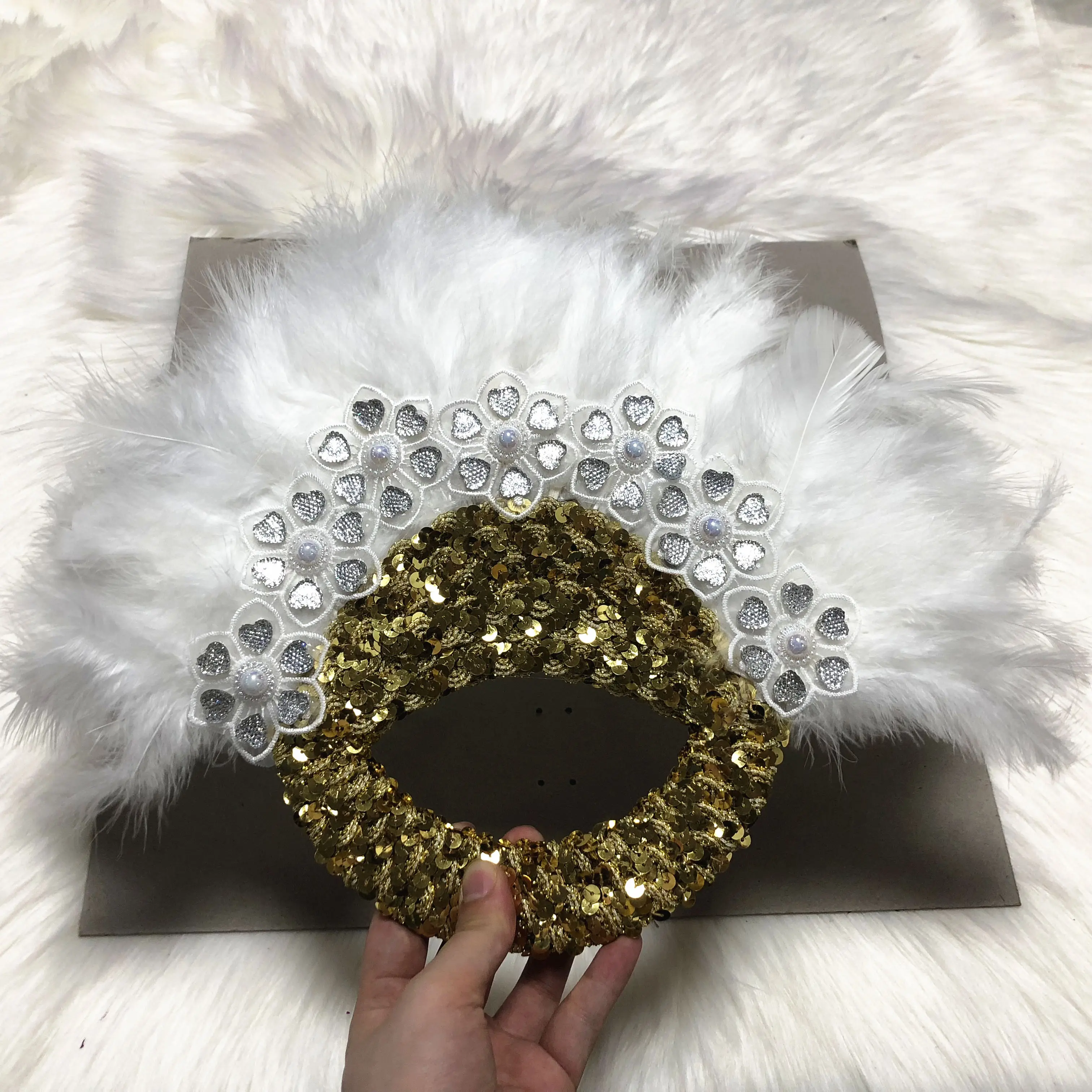 Свадебный веер с перьями для невесты африканскими и блестками свадебной