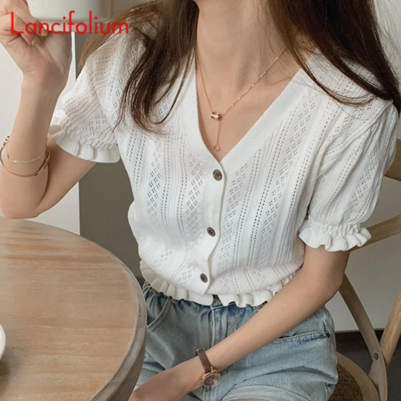 Женский ТРИКОТАЖНЫЙ УКОРОЧЕННЫЙ ТОП на пуговицах белый винтажный кардиган