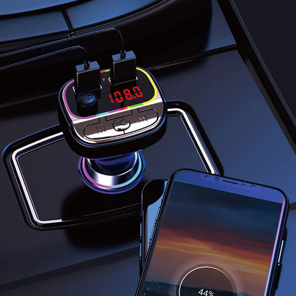 

FM-трансмиттер автомобильный с 2 USB-портами и поддержкой Bluetooth 5,0 + EDR
