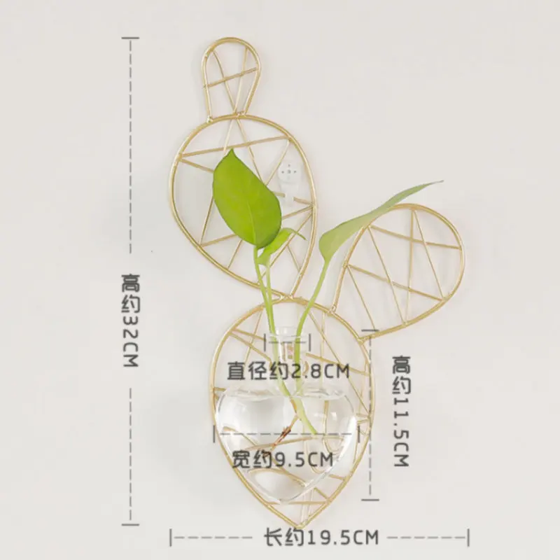 

Simple Creative Home Living Room Wall Ornaments Geometric Heart-Shaped Water Bottle Iron Grow in Water Decorations
