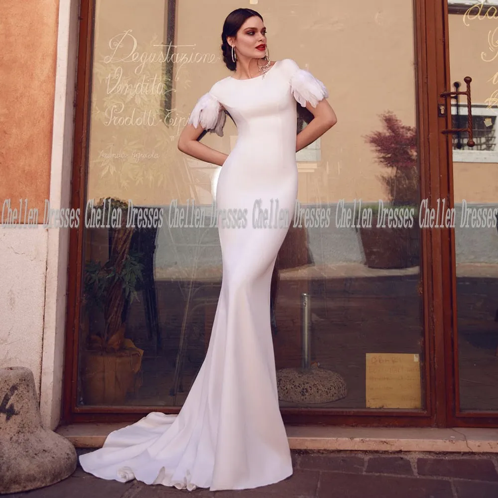 

2021 New Elegant Hot Charming O Neck Cap Short Feathers Sleeve Sexy Satin Mermaid Weddding Dresses Vestido De Noiva