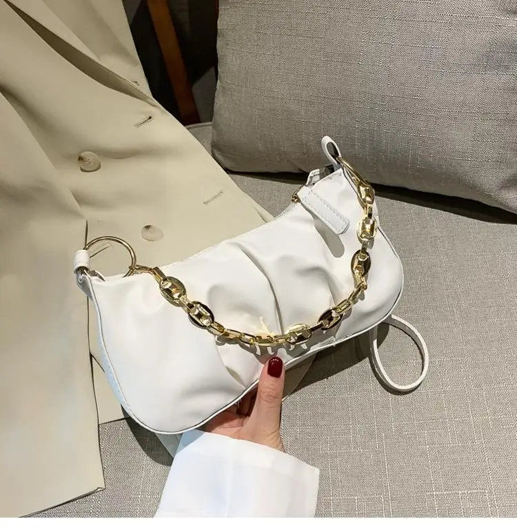 

Женская сумка в форме облака, новинка 2022, модная милая маленькая квадратная сумка, трендовая складная сумка-мессенджер через плечо с толсто...