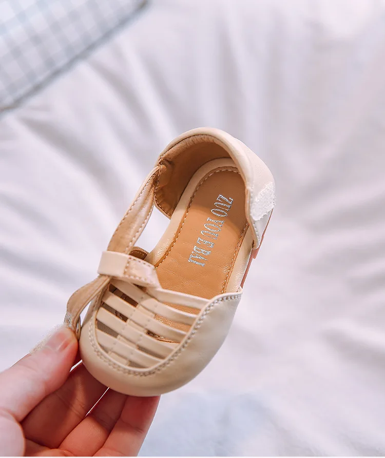 

Summer Style Infants Girls Sandals Solid Color Hollow Princess Roman Sandals Toddler Flats Leather Shoes First Walkers