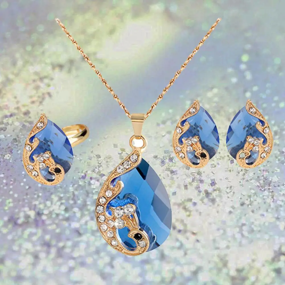 

80% Hot Sale Jewelry Set Rhinestone Inlaid Temperament Alloy Exquisite Waterdrop Pendants Earrings Ring for Anniversary